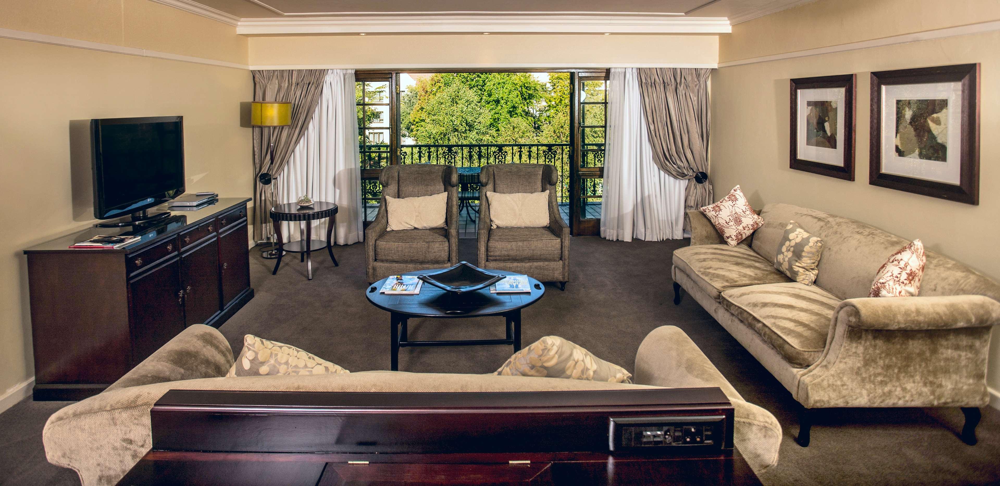 Southern Sun Bloemfontein 16/27