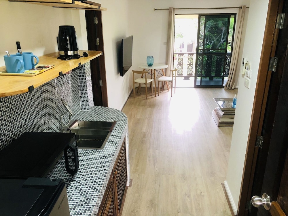 Dolphin Bay Resort 45/69