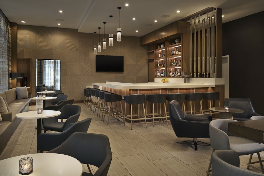 AC Hotel by Marriott Oakland Downtown 25/41
