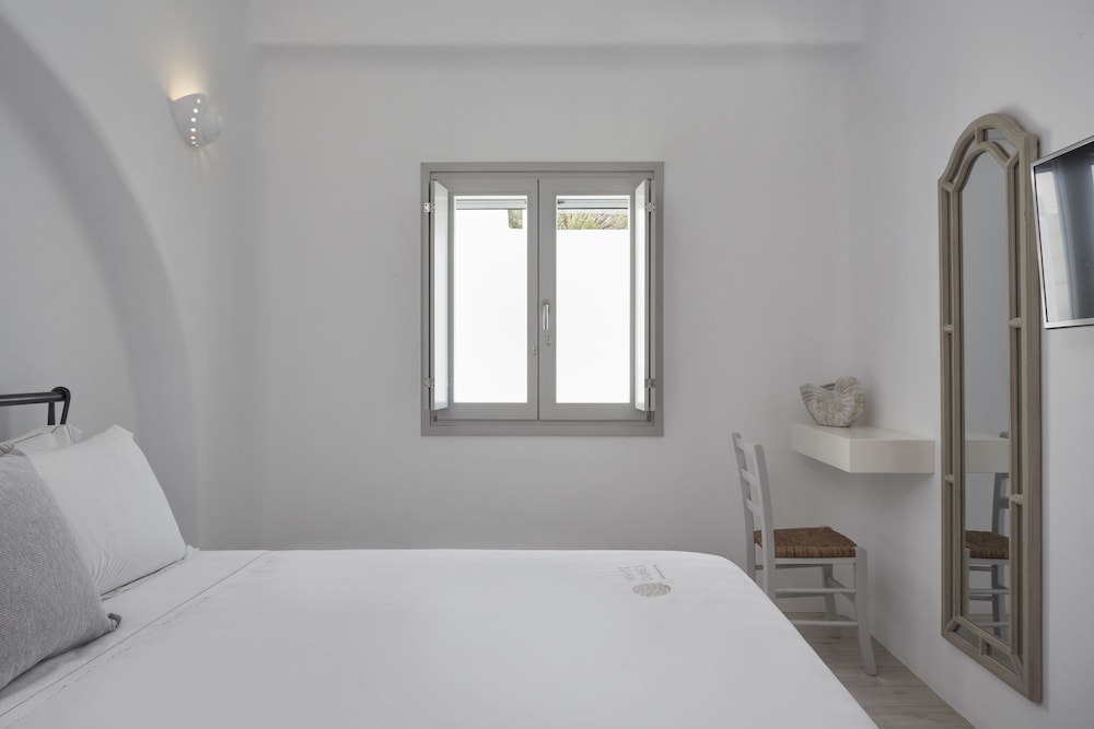 White Dunes Luxury Suites 50/50