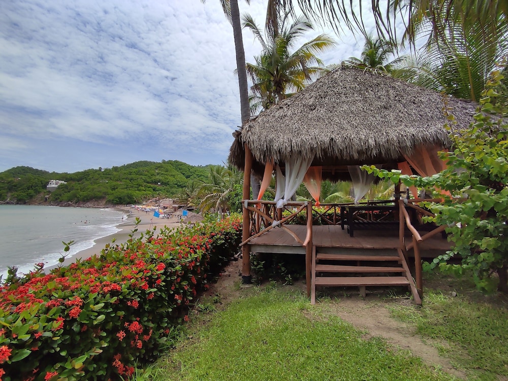 La Quinta Gran Bahia Cuastecomates 6/45