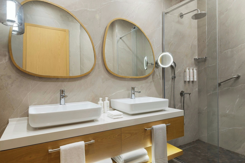 Marriott Executive Apartments Istanbul Investvadi 51/54