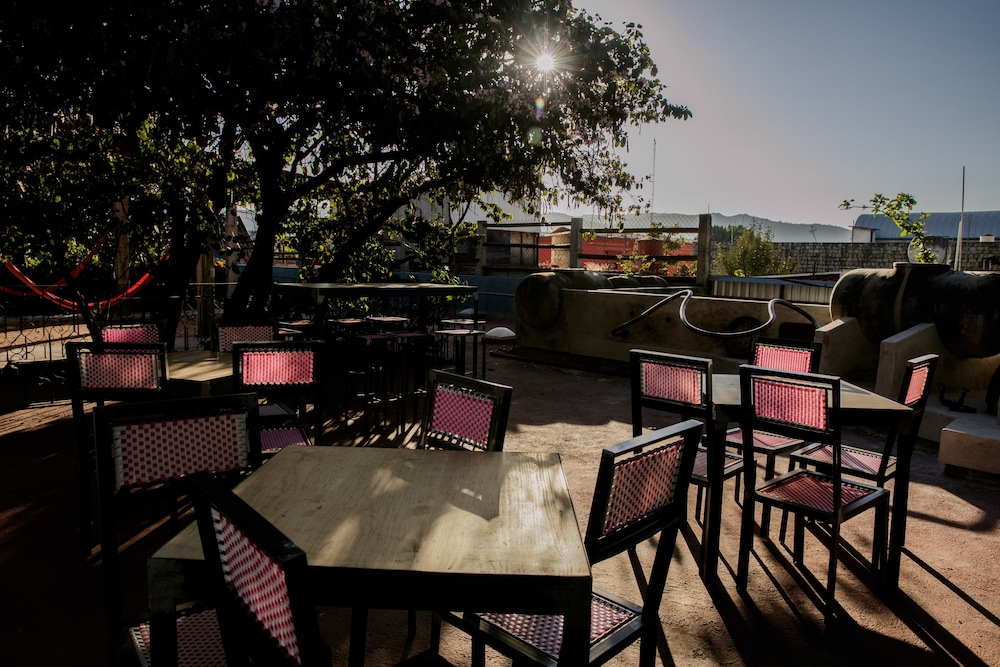 Agrado Guest House 42/56