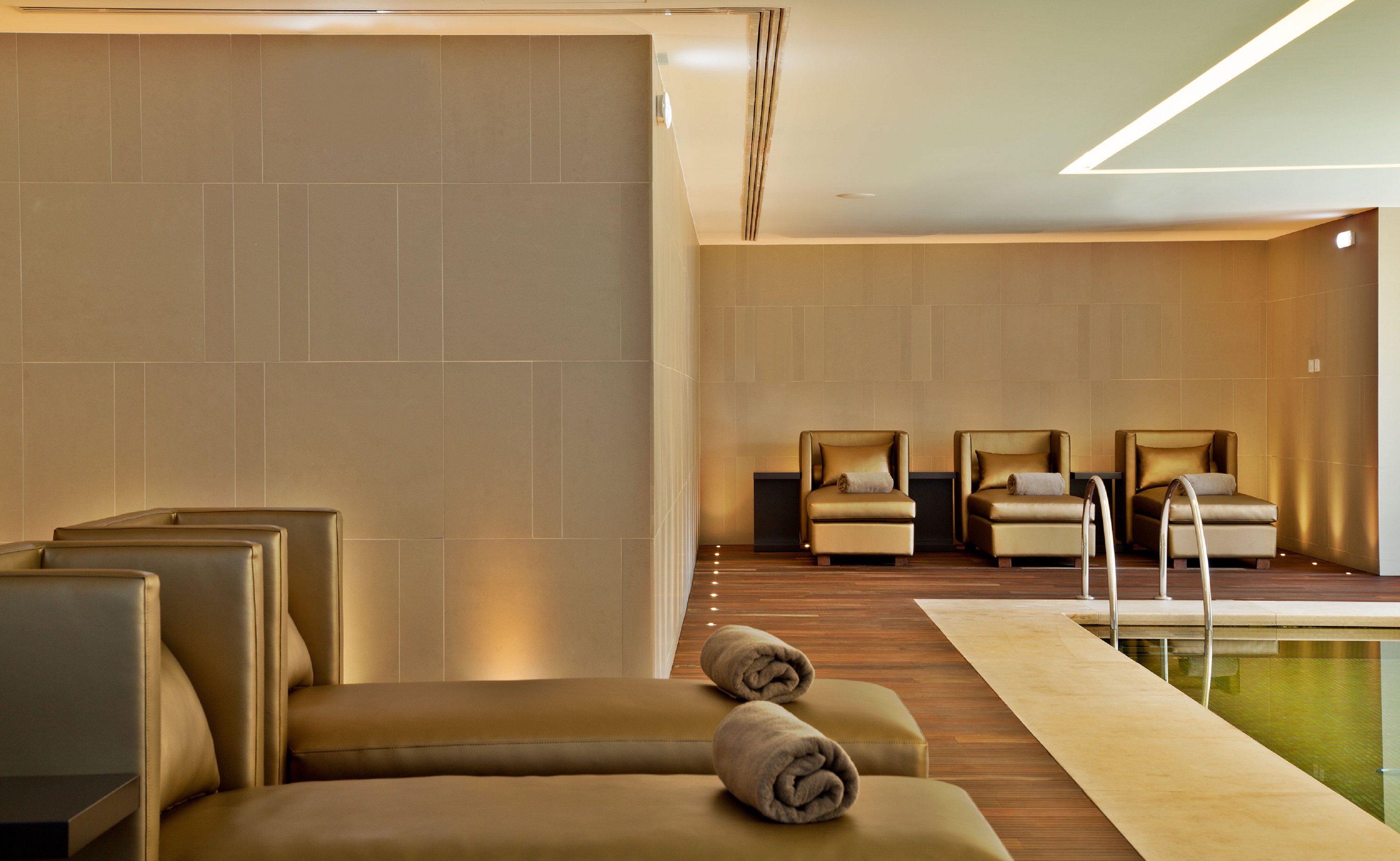 InterContinental Estoril 29/76