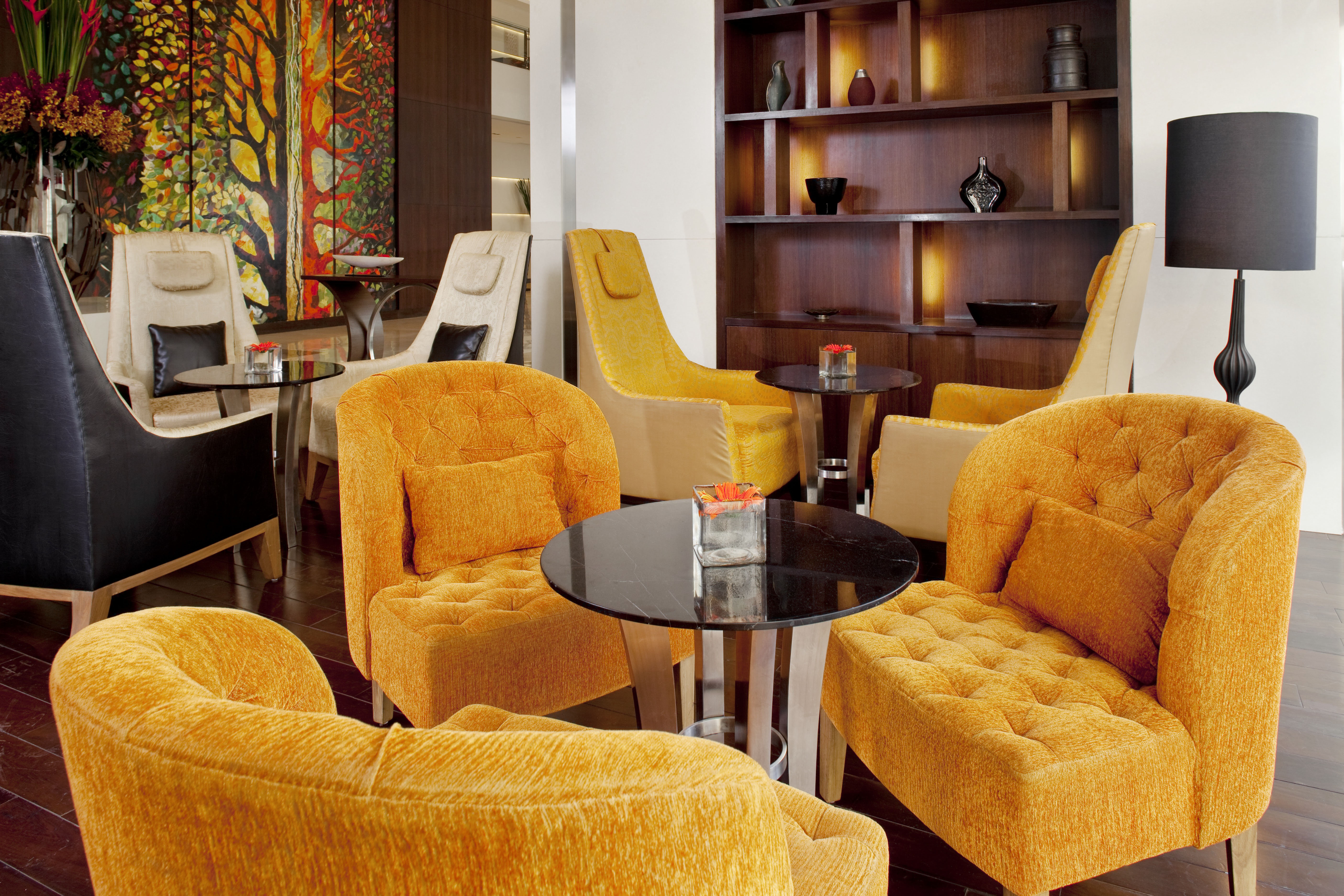 HOLIDAY INN MUMBAI INTERNATIONAL AIRPORT 44/72