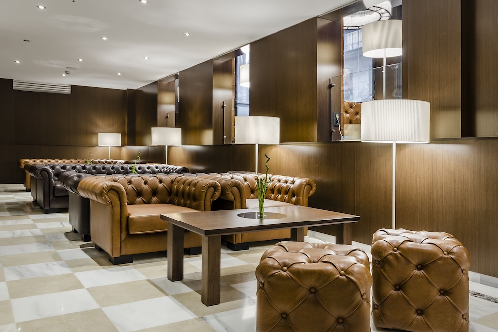 Gran Hotel Barcino 56/76