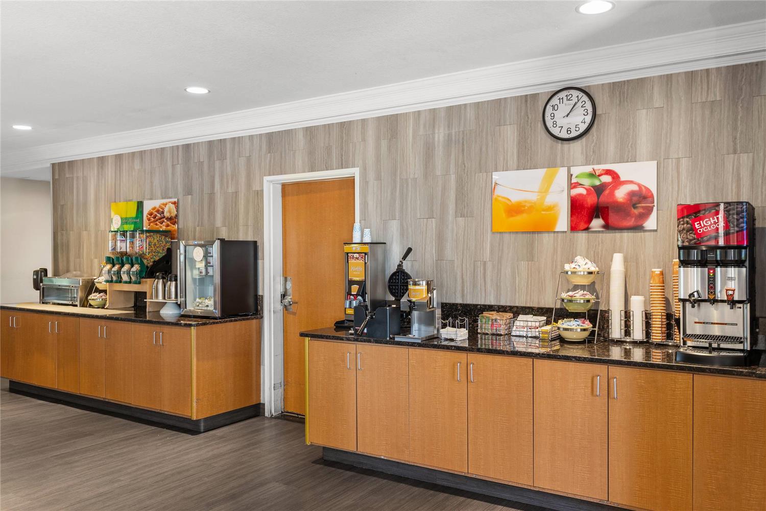 Garner Hotel Denver Airport Area 2/20