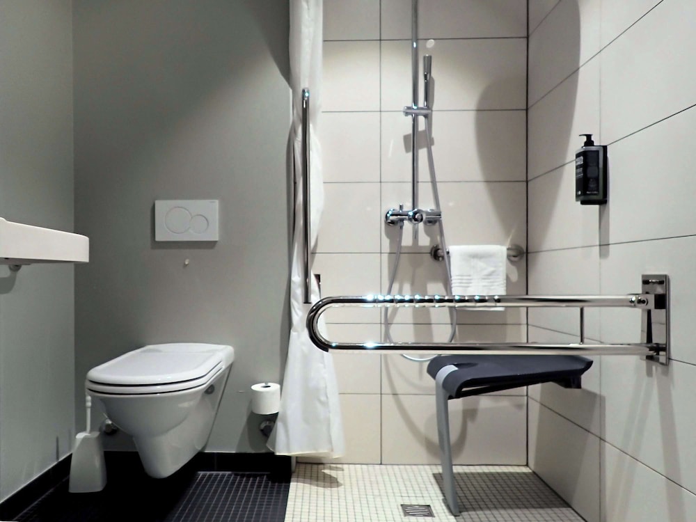 Ibis Styles Geneve Carouge 75/76