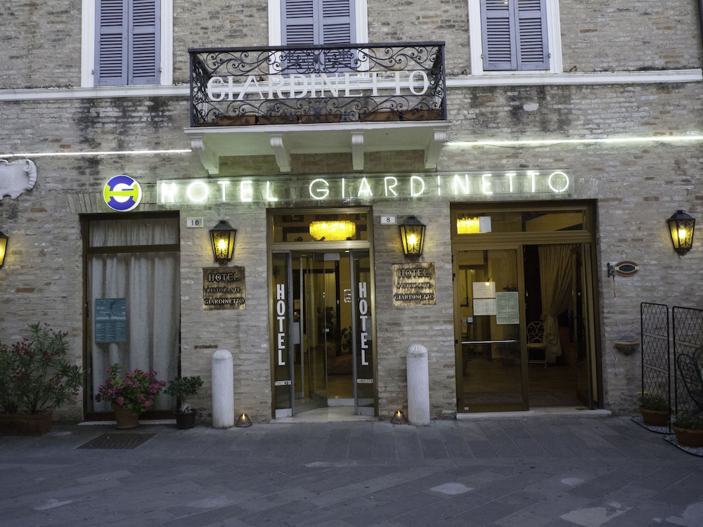 Hotel Giardinetto 2/17