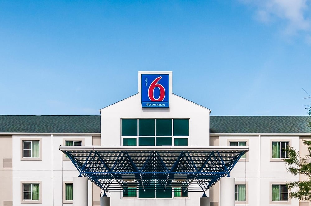 Motel6 Joliet, IL - Chicago - I-55 in JOLIET - IL