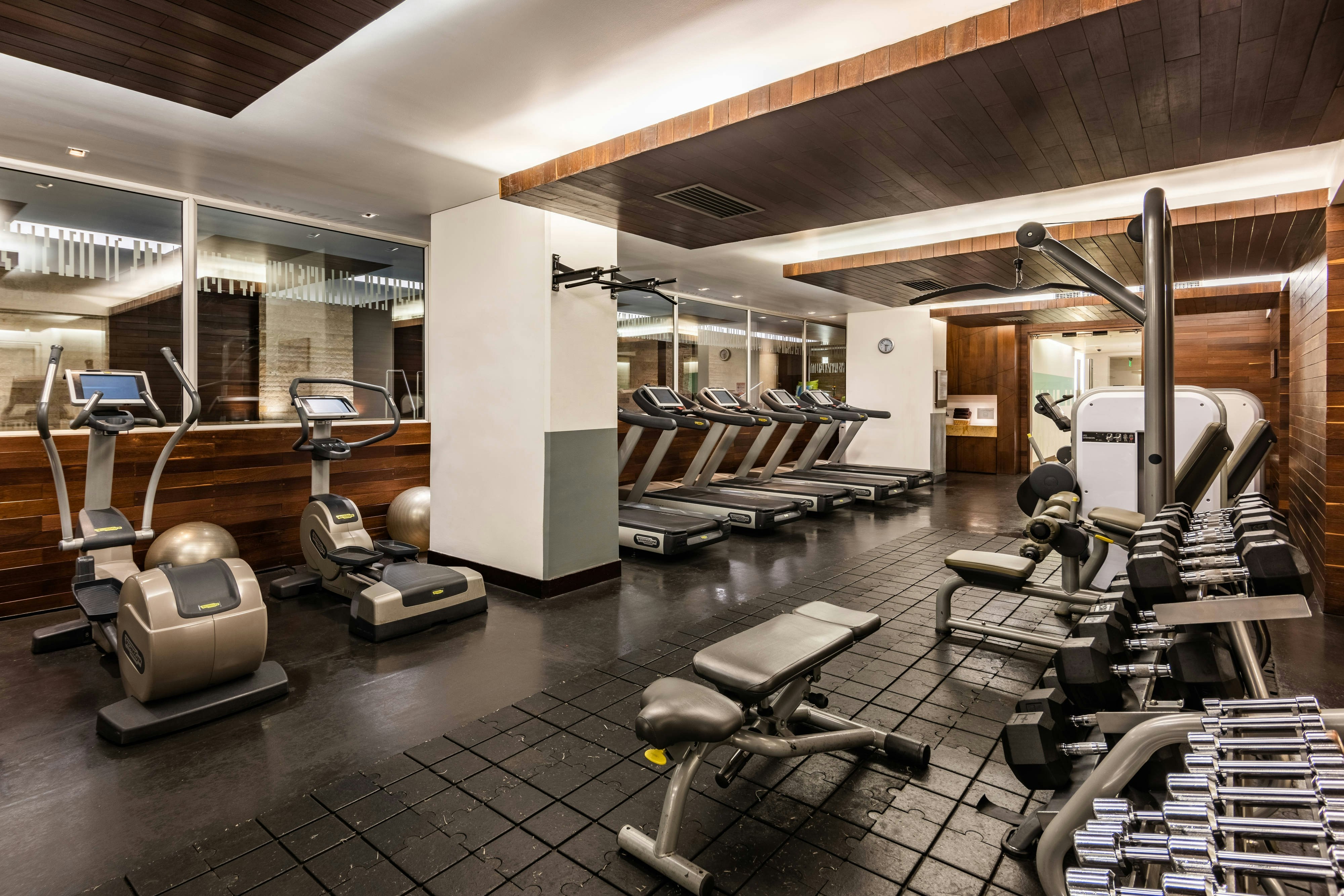 BOGOTA MARRIOTT HOTEL 24/50