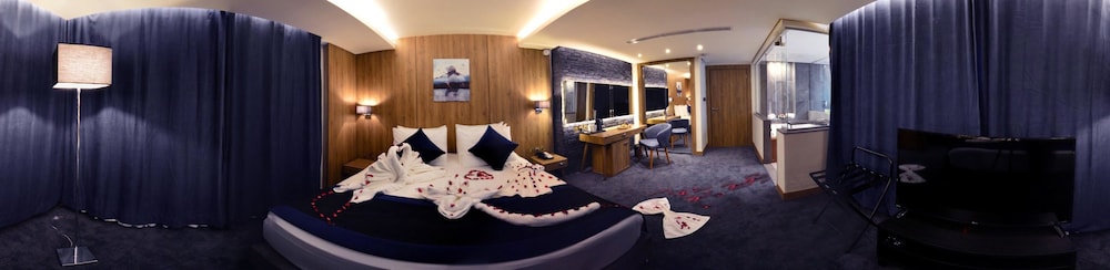 Monarch Hotel Amman 17/33