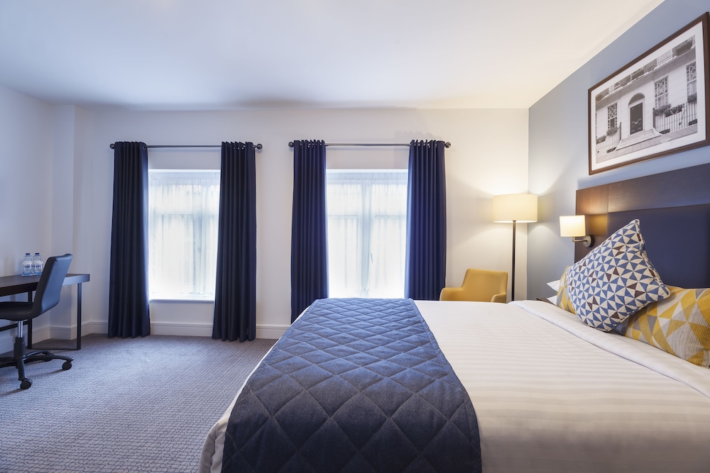 Temple Bar Hotel Dublin by The Unlimited Collection 11/60