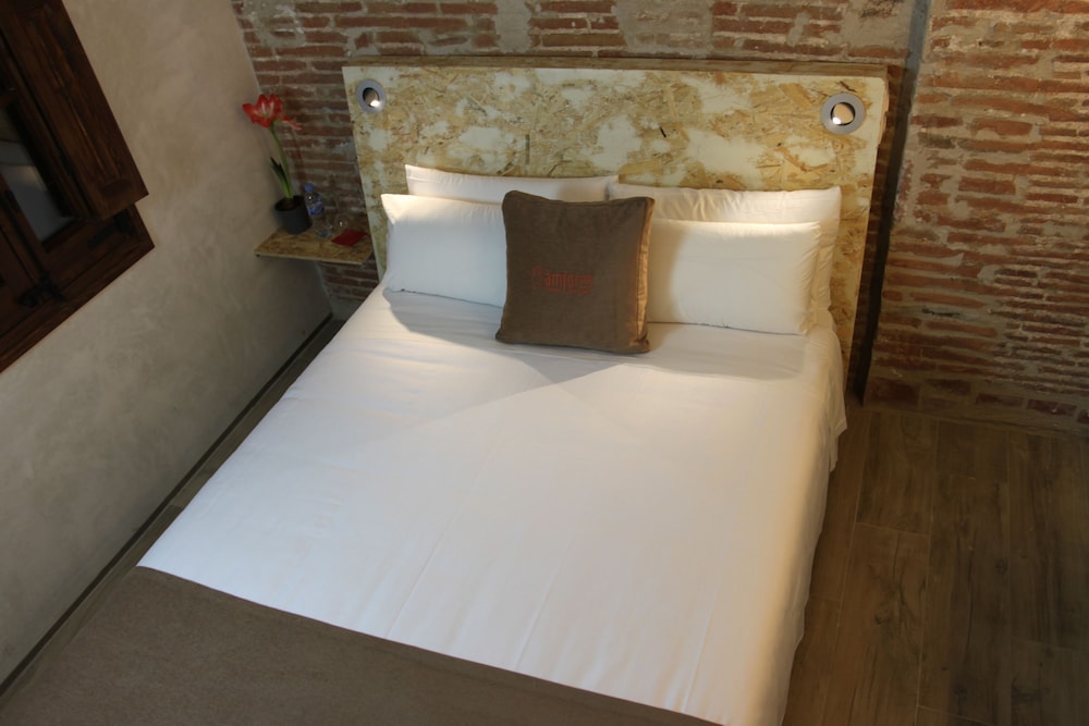 Amfores Boutique Guest House 34/65