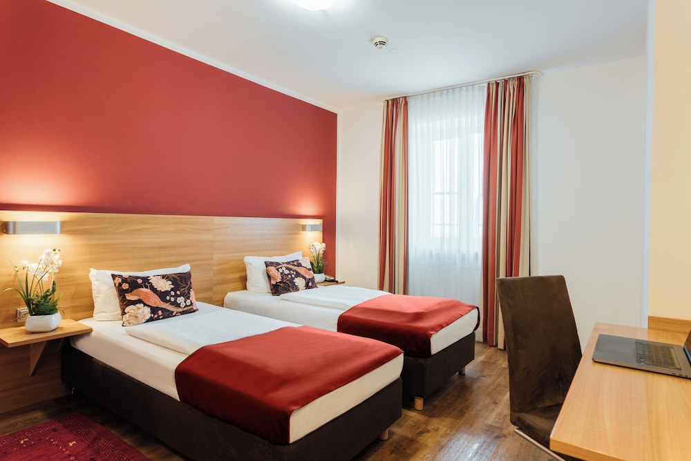 Hotel Andra 15/42