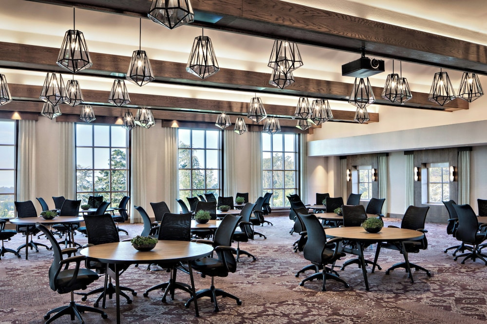 Chaminade Resort and Spa 63/73