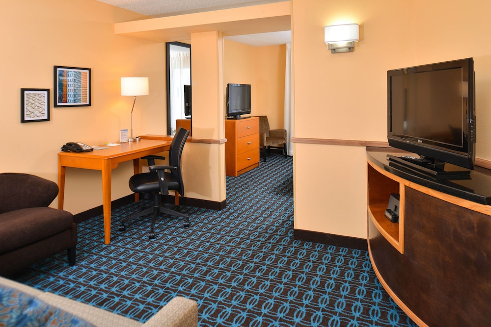 Fairfield Inn Suites Helena 27/38