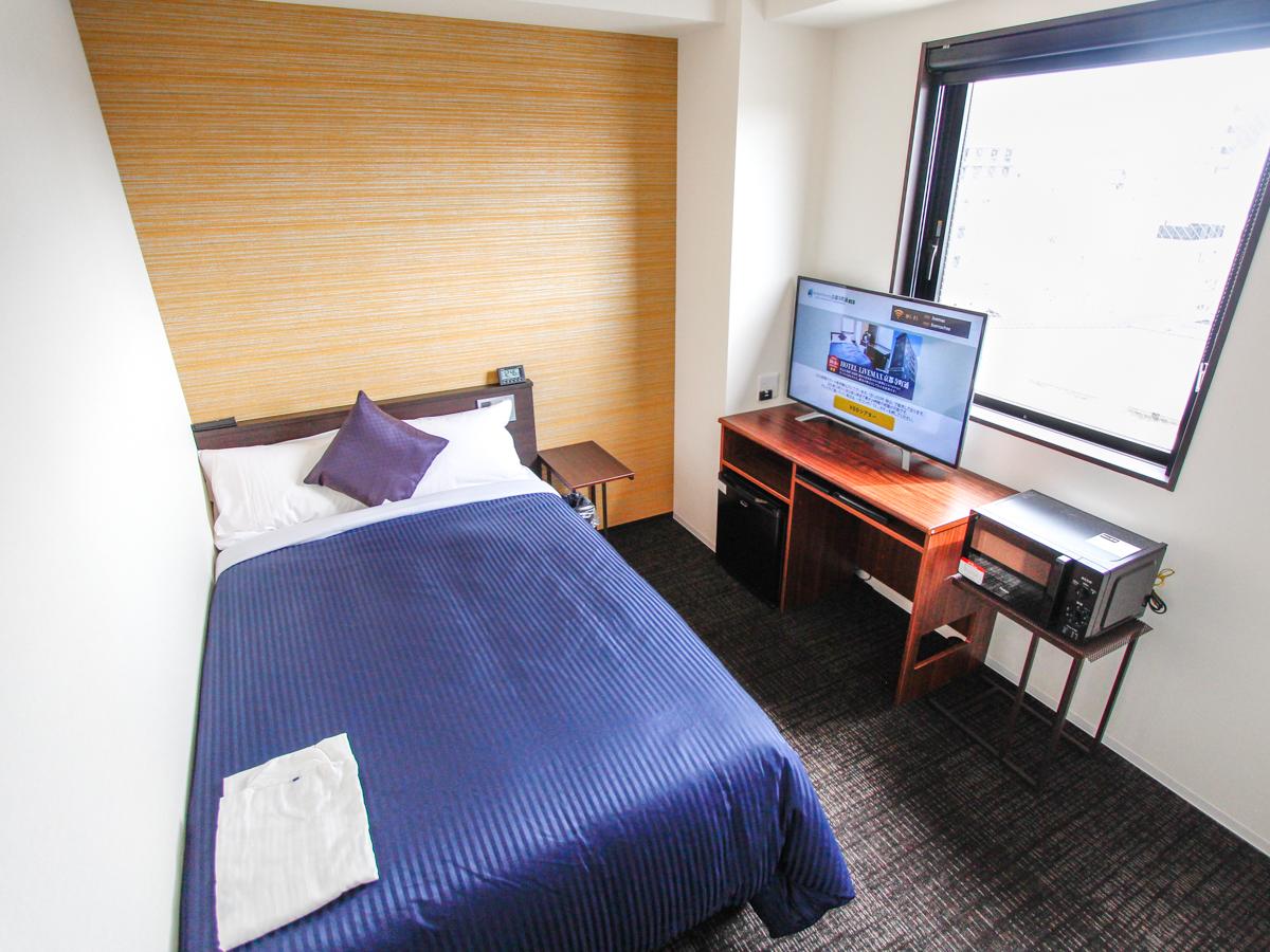 Semi Room, Standard, Semi Double Bed, Smoking