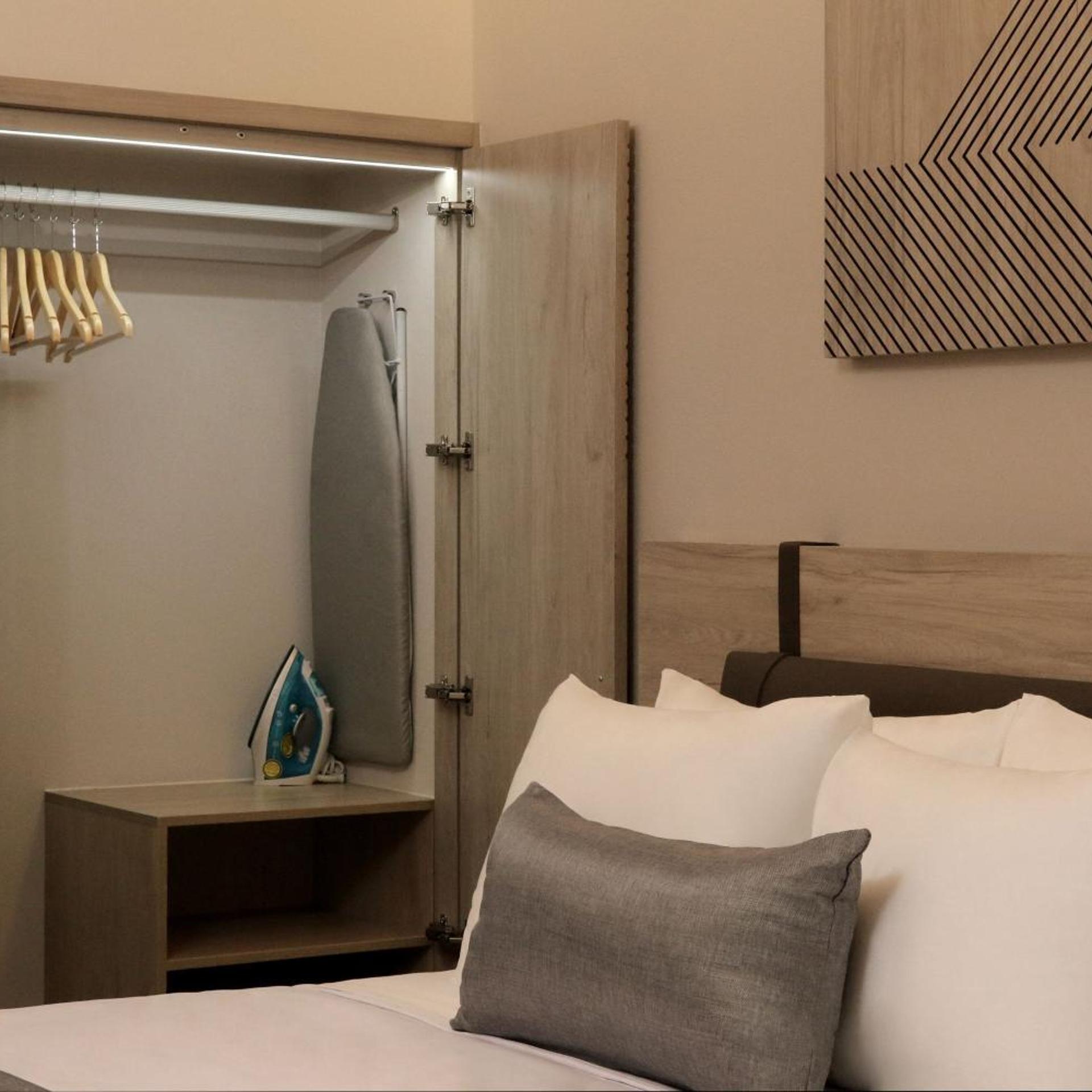Standard, 2 Double Beds