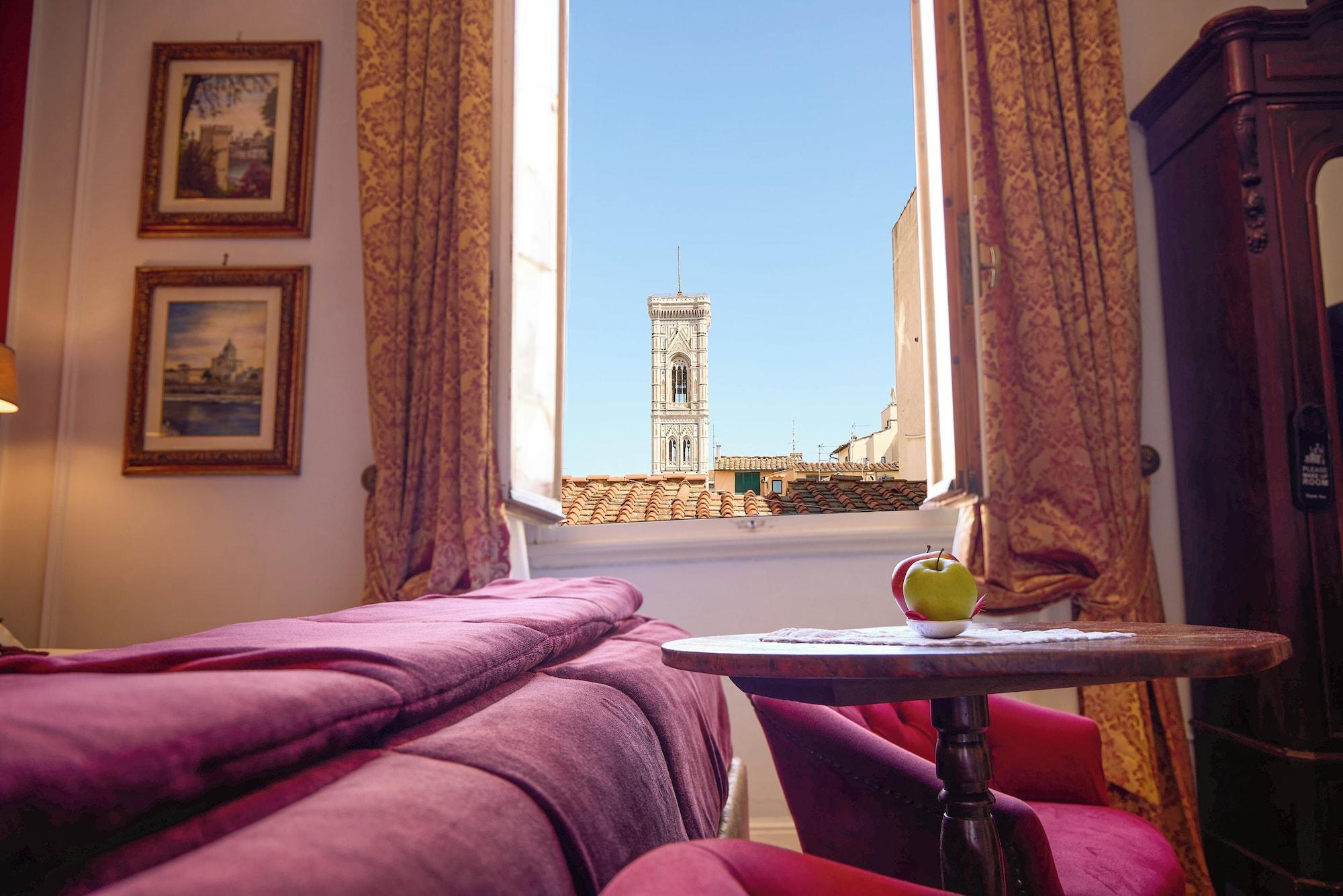 Junior Suite, Studio