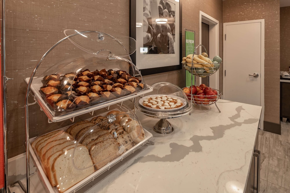 Hampton Inn And Suites Dallas/Plano Central photo4