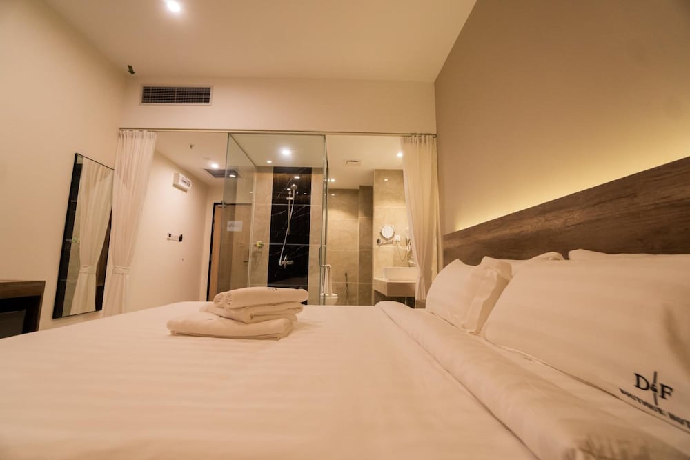 D&F Boutique Hotel Seremban 2 12/35