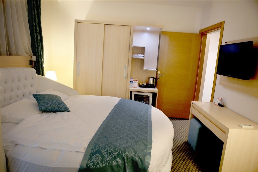 Ahsaray Otel 9/28