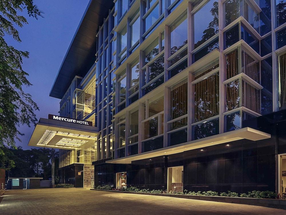 Mercure Jakarta Sabang 72/79