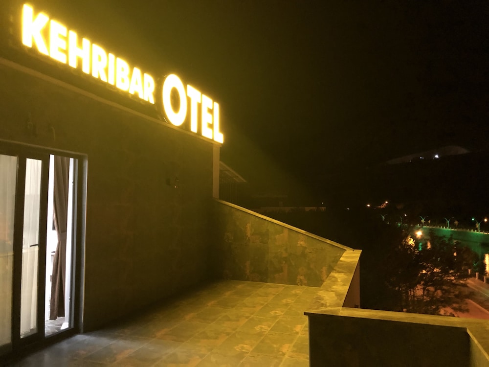 Kehribar Otel & Cafe Restaurant 45/50