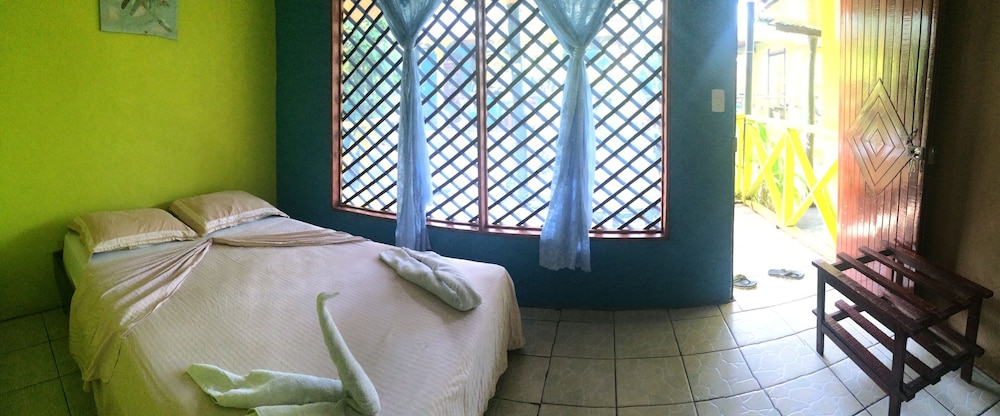 Cabinas El Icaco Tortuguero - Hostel 13/76