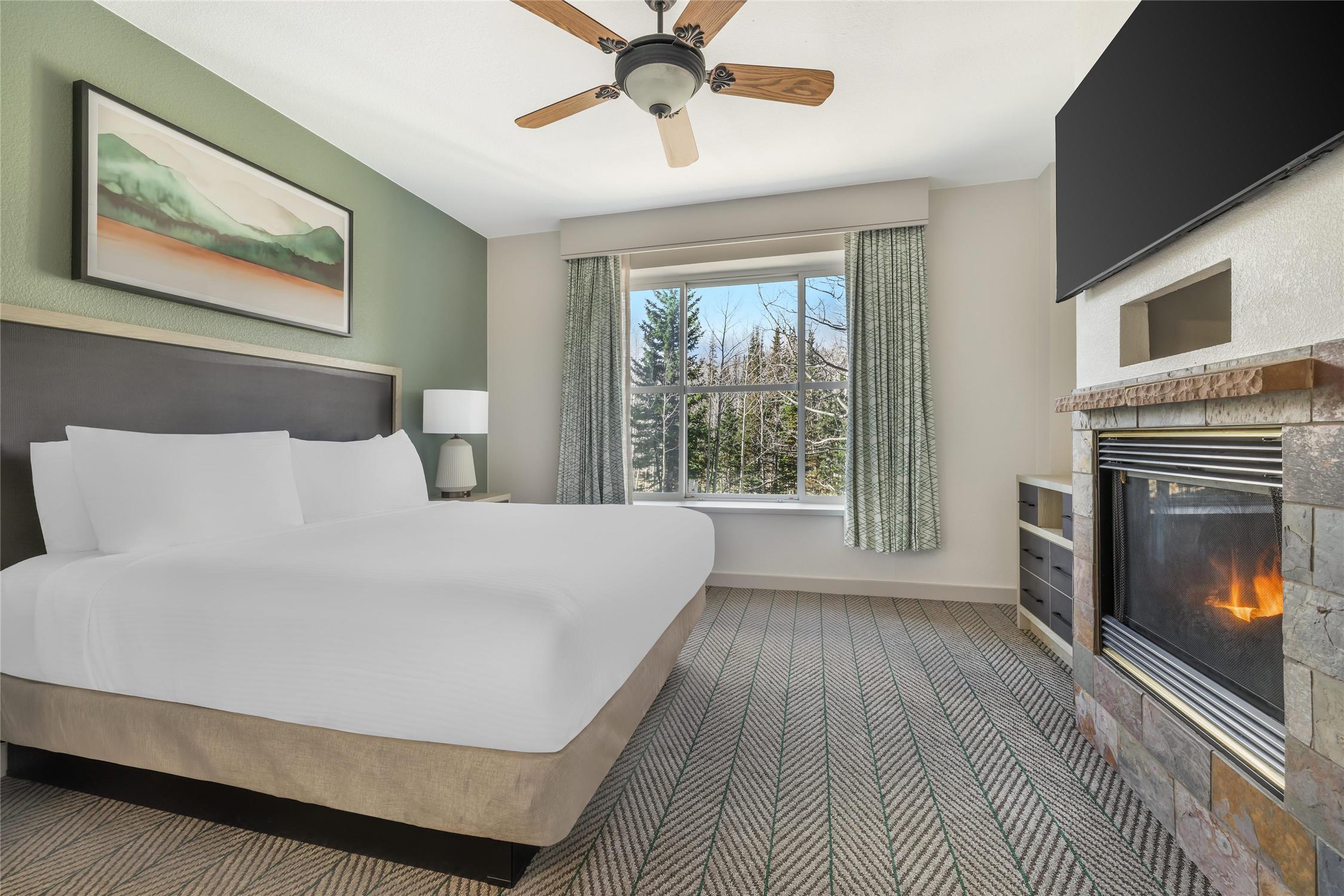 2 Bedrooms, Suite, 2 King Beds, Sofa
