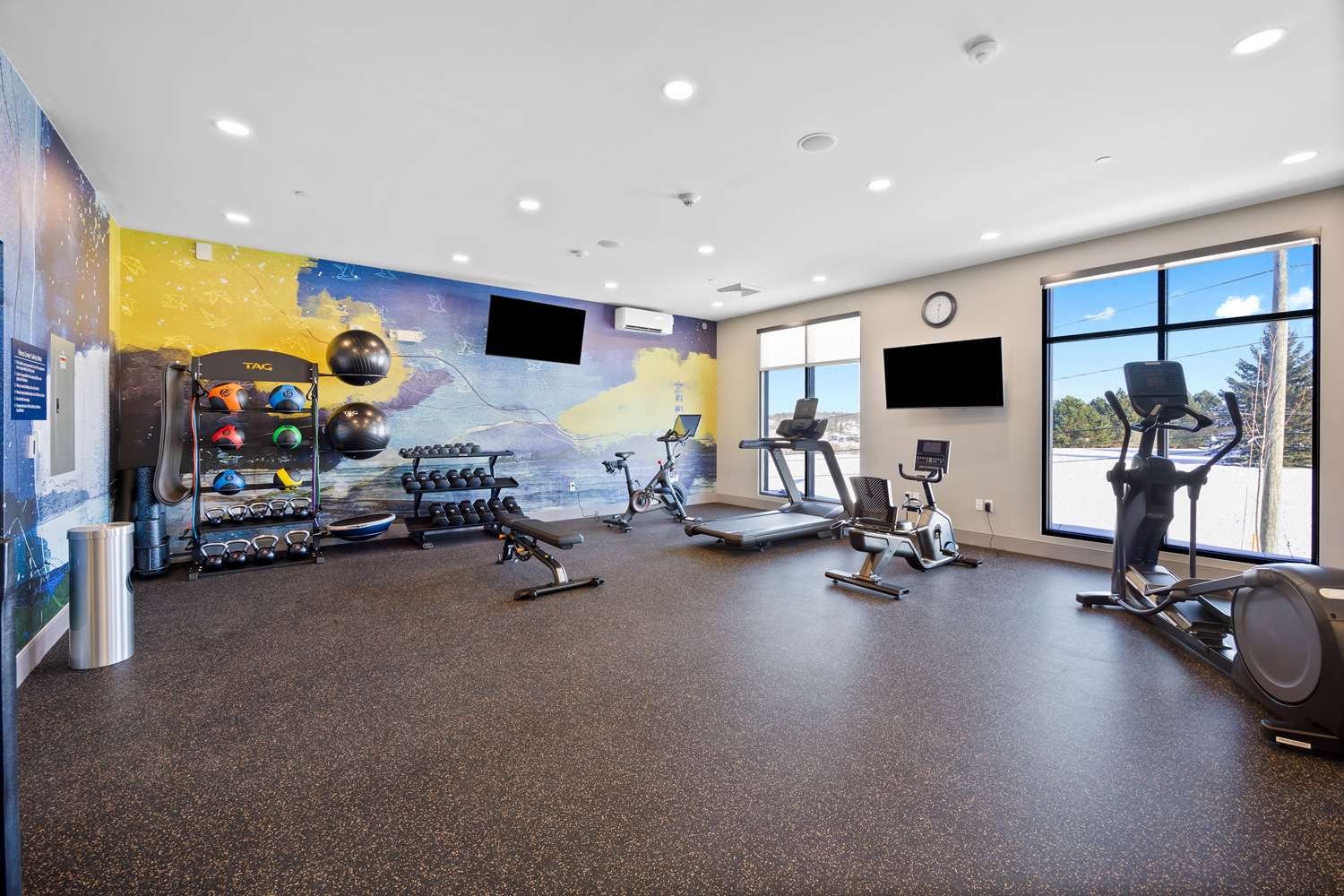 Best Western Plus Marquette Hotel and Suites 3/5