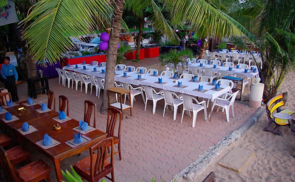 Sea Falcon Hotel 22/28