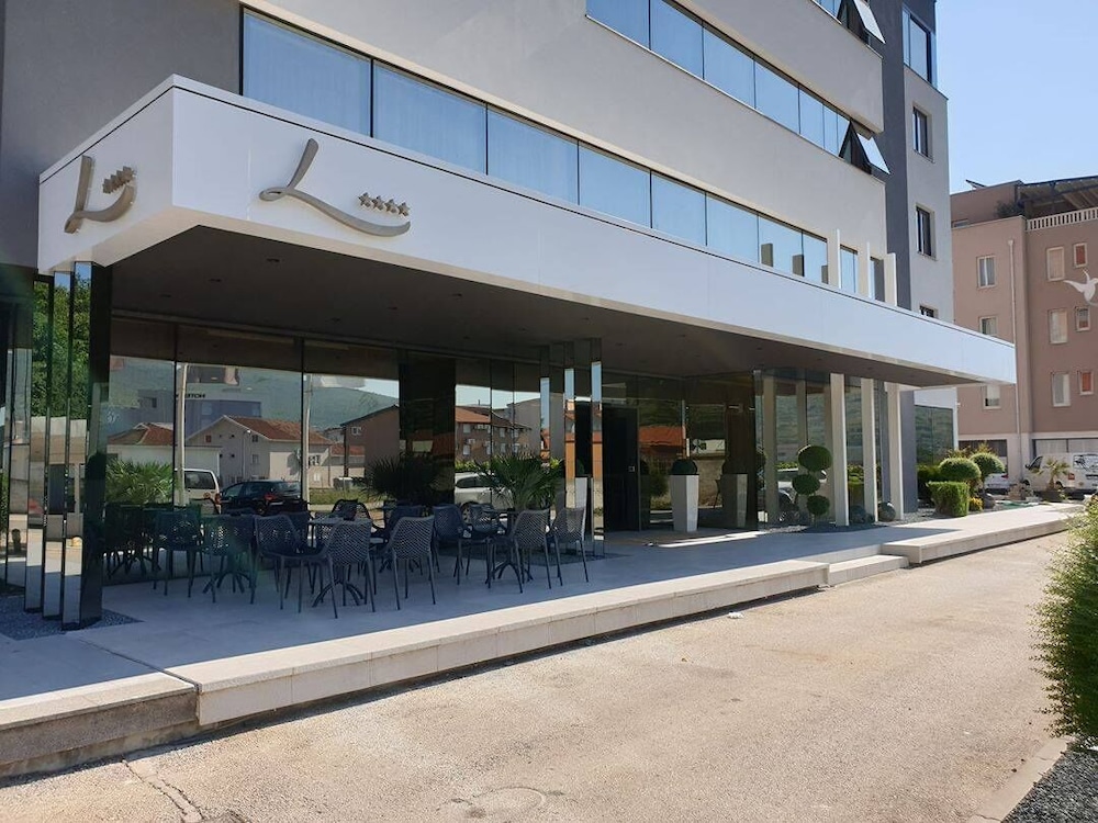 Hotel Leone 8/60