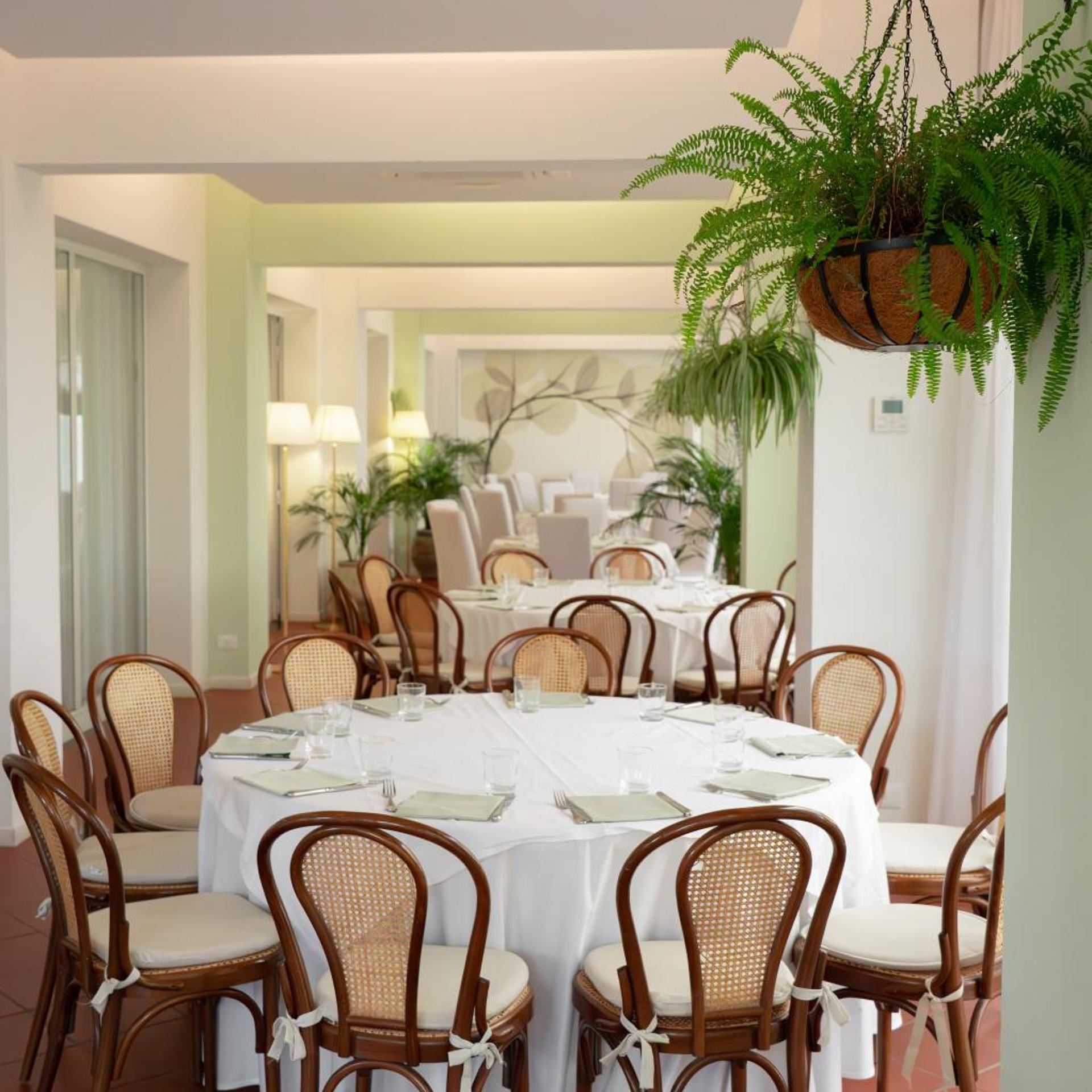 Castello Hotel 33/50