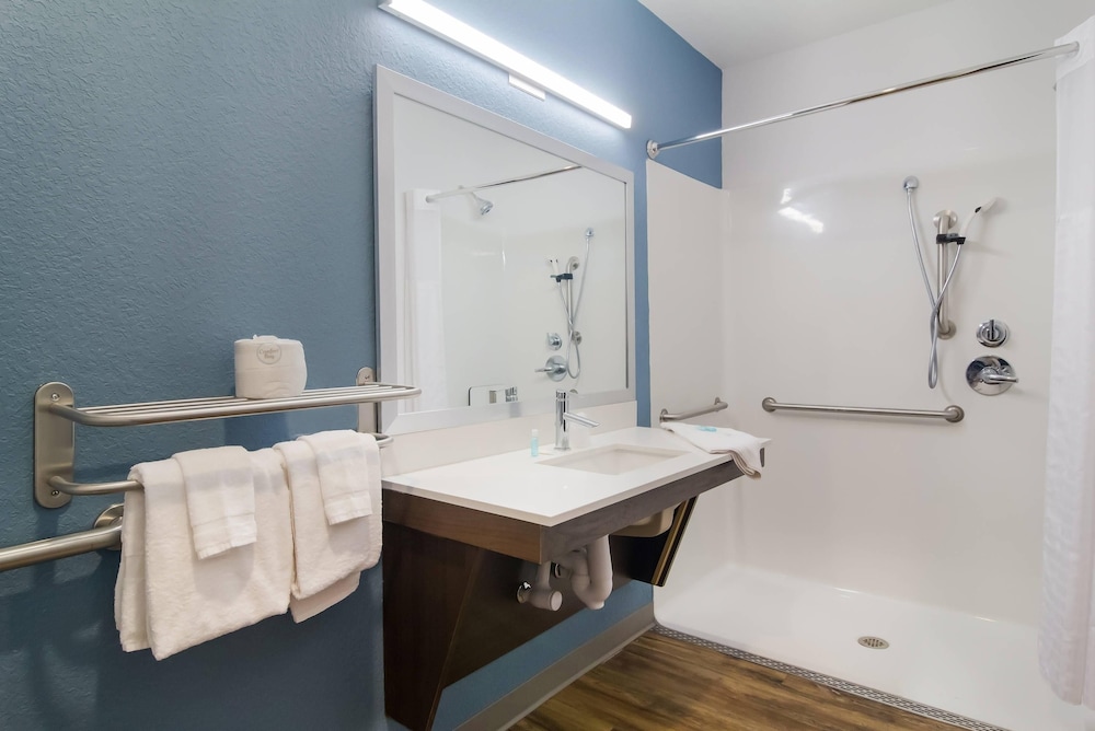 WoodSpring Suites Jacksonville - South 50/50
