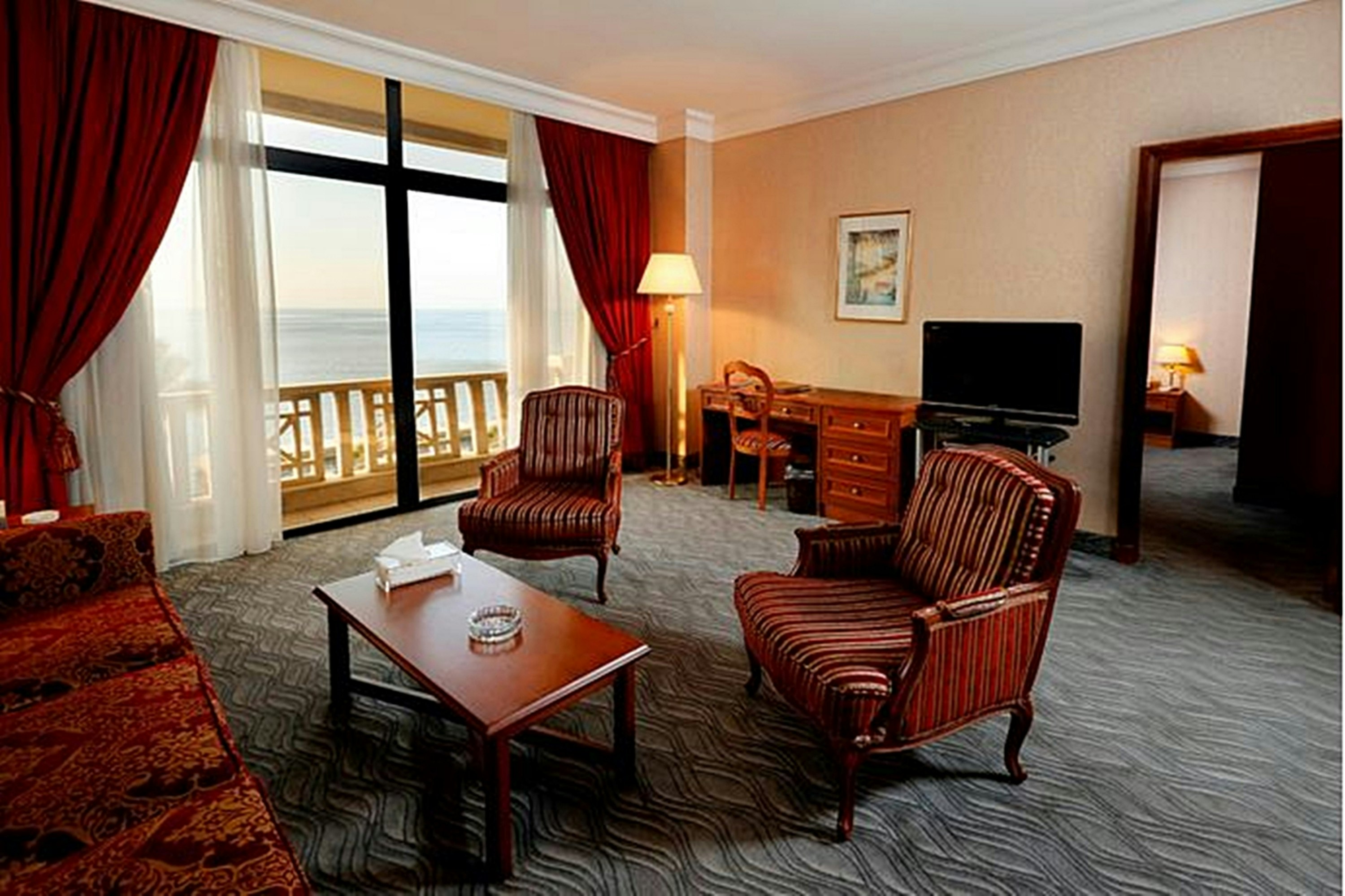 Bayview Hotel, Beirut 11/27