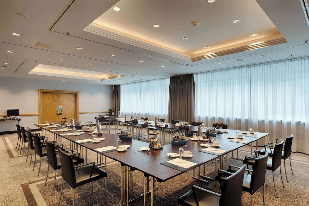 Park Inn by Radisson Berlin Alexanderplatz 36/45