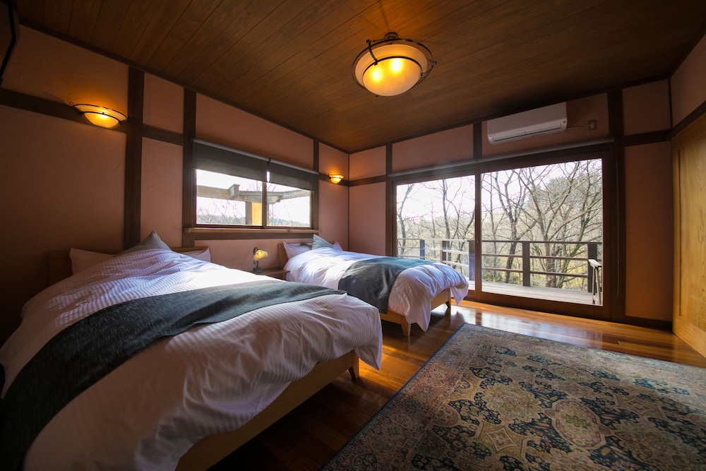 The Kingfisher Resort (Shukubo Kawaseminoshou) 5/50