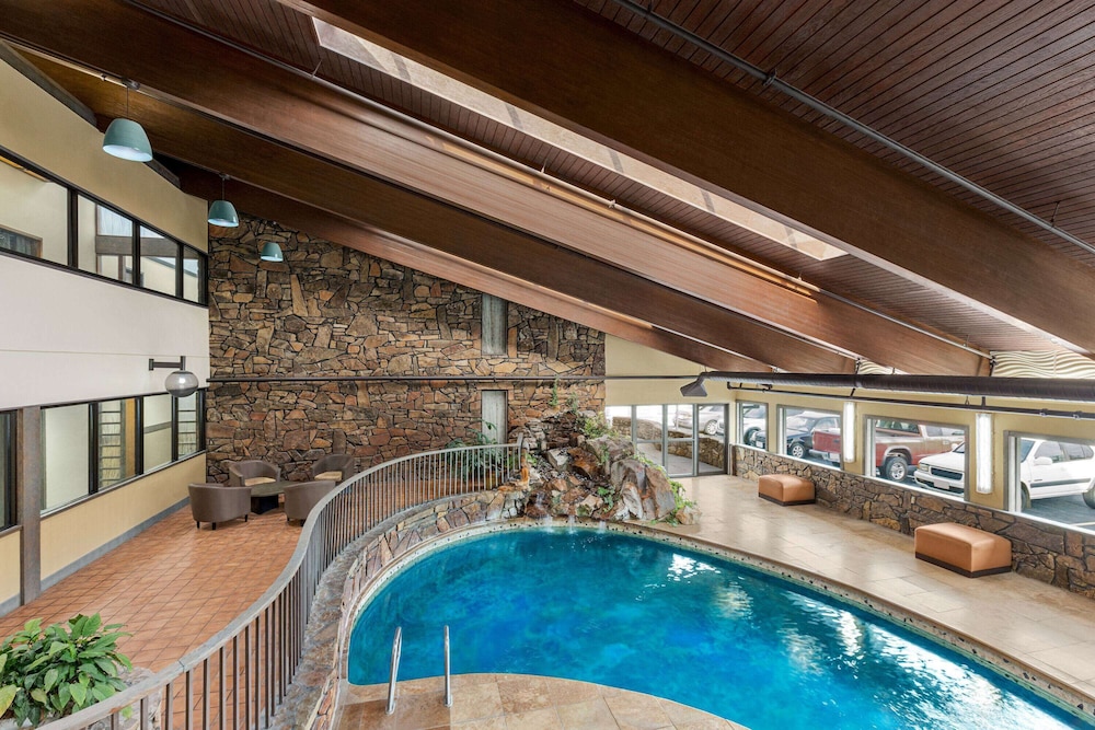 Travelodge by Wyndham Coffeyville 24/48