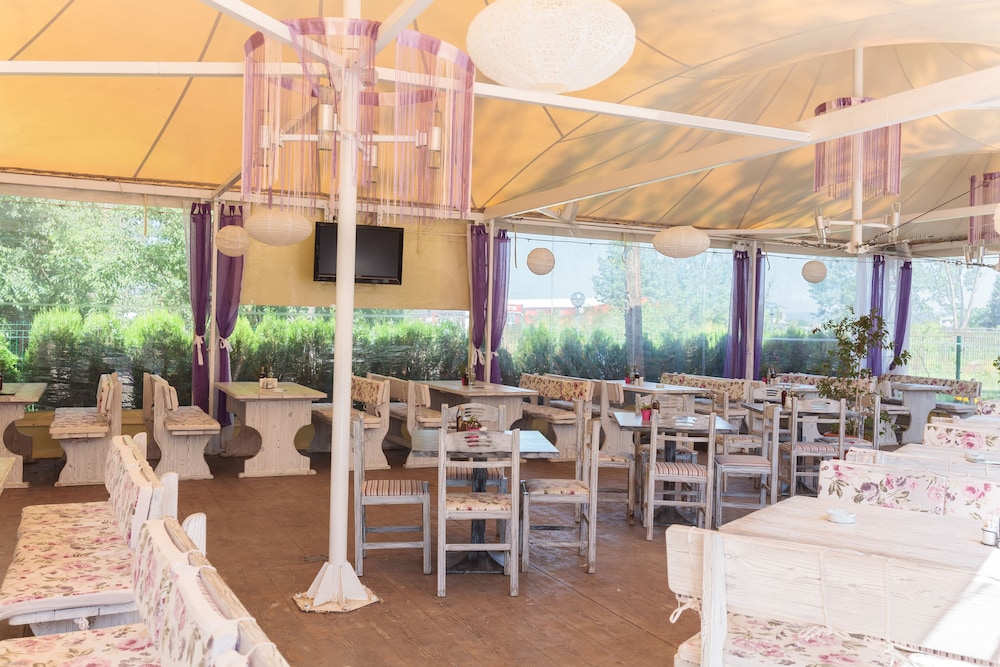 Tarsis Hotel & Aquapark 46/58