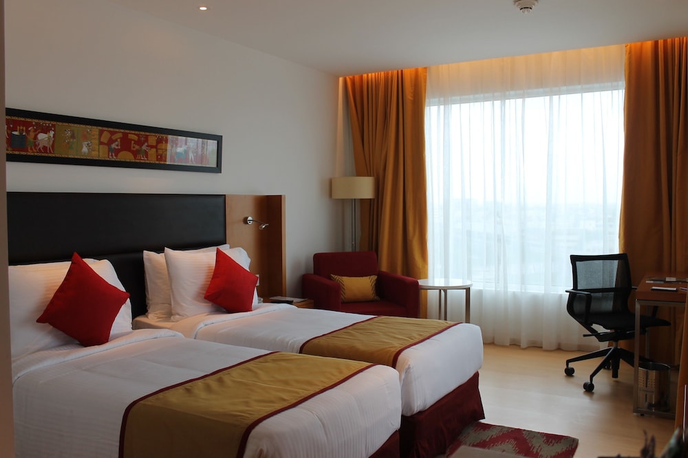 Mercure Hyderabad Kcp 8/69
