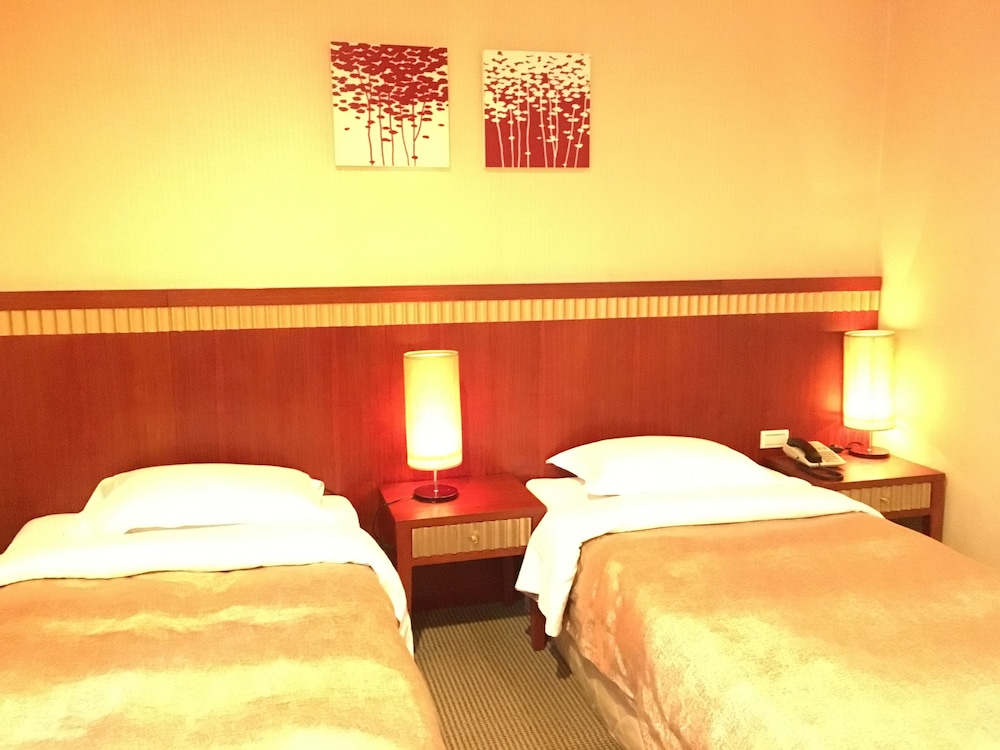 Eastern Beauty Hotel 14/26