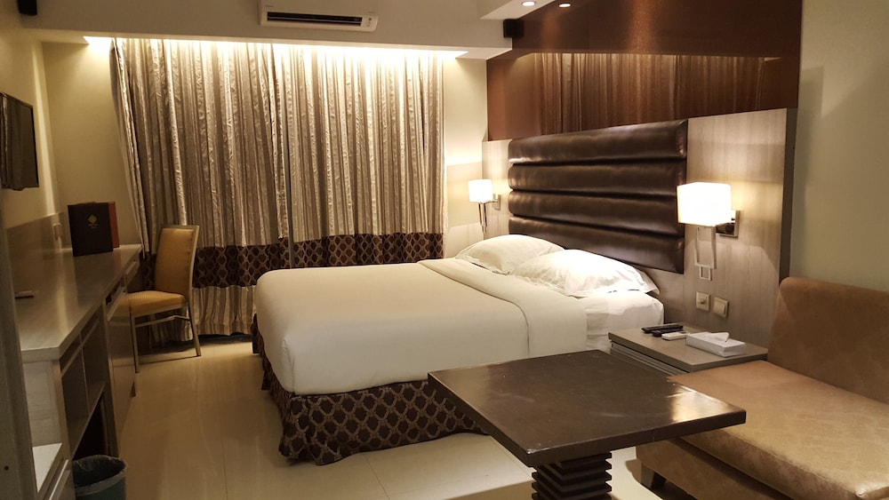 Prime Asia Hotel 21/50