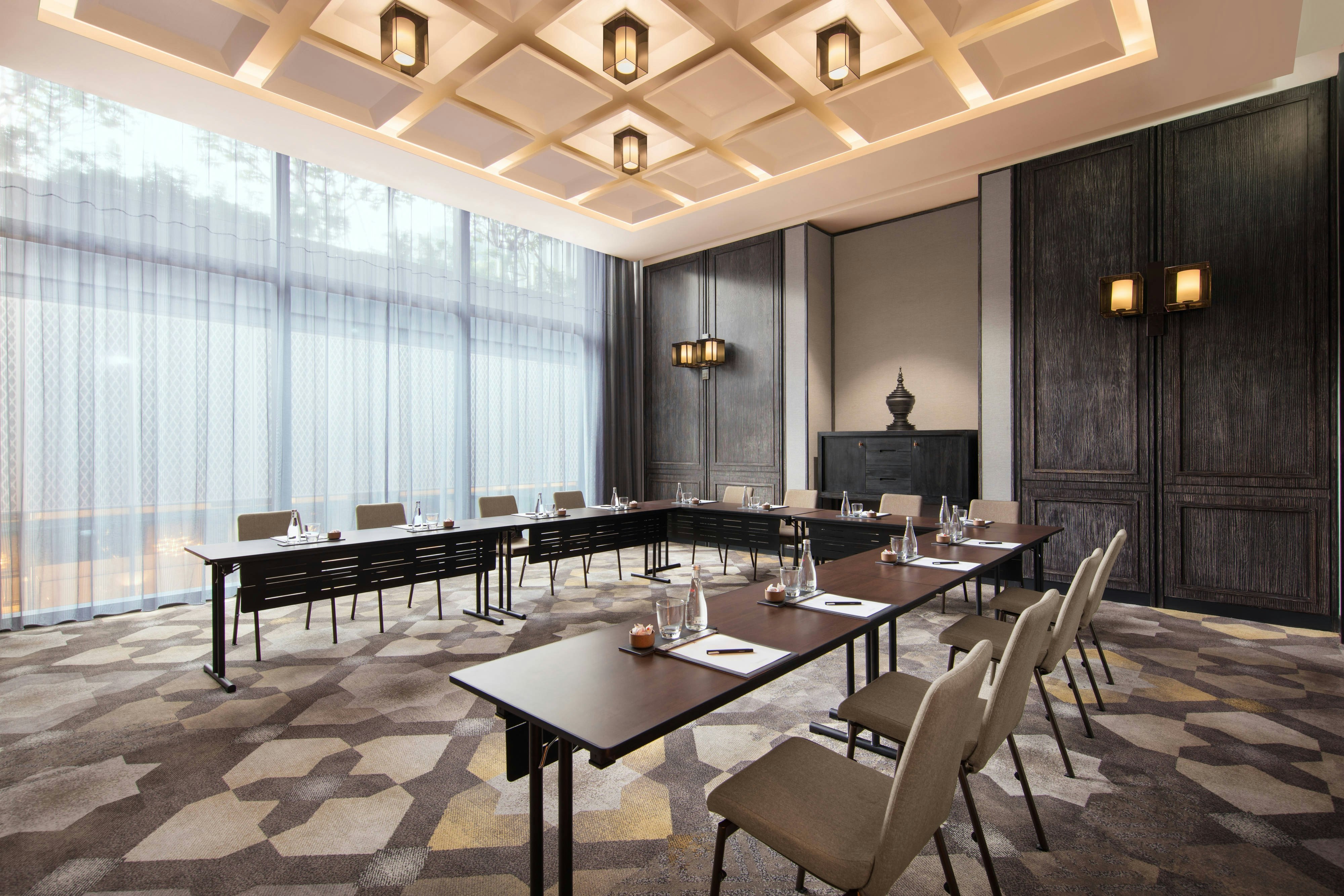 Marriott Bangkok Hotel the Surawongse 64/74