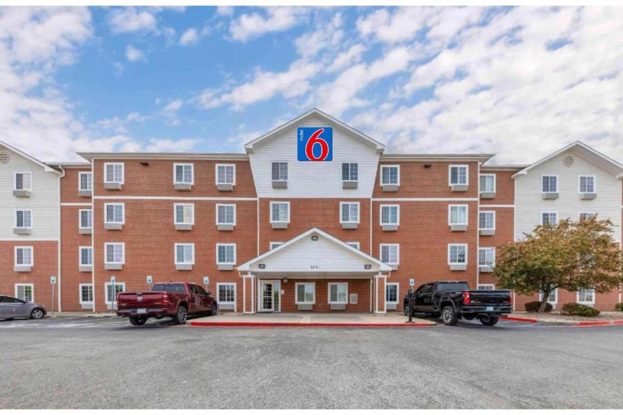 Motel6 Suites Oklahoma City Norman OK 19/20