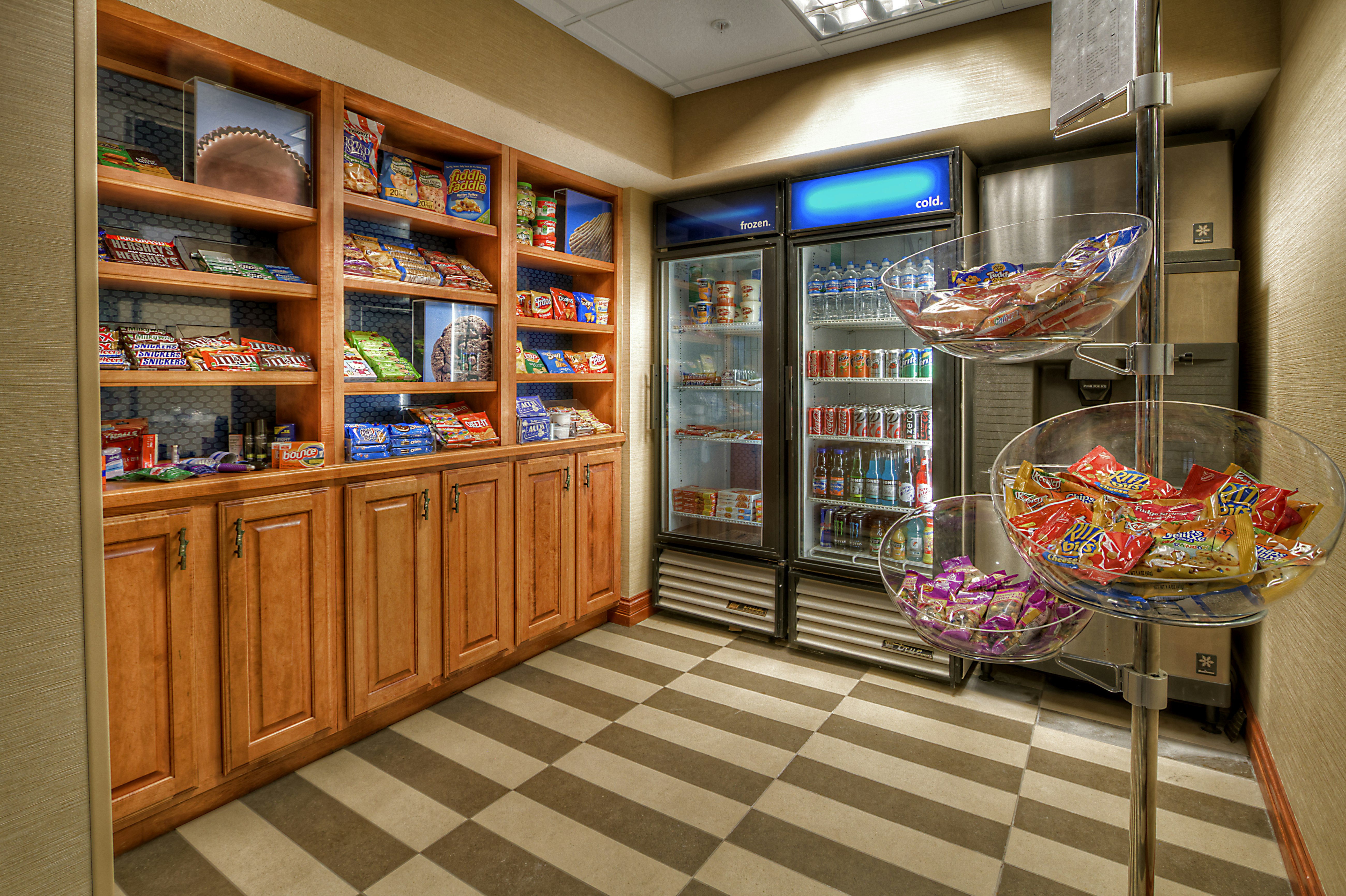 Hampton Inn & Suites by Hilton Petoskey 71/75