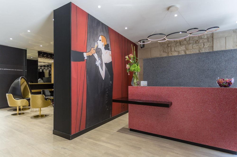 Lobby at Les Bulles de Paris Hotel, PARIS