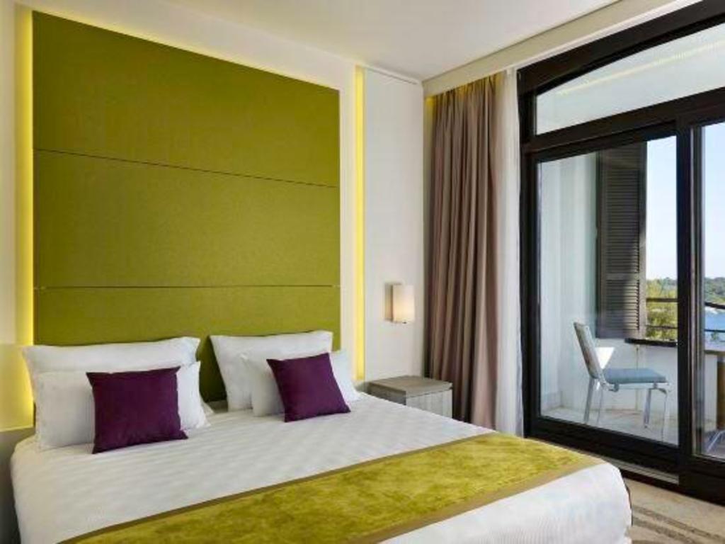 1 Bedroom, Suite, Double Bed, Sea View, Sofa