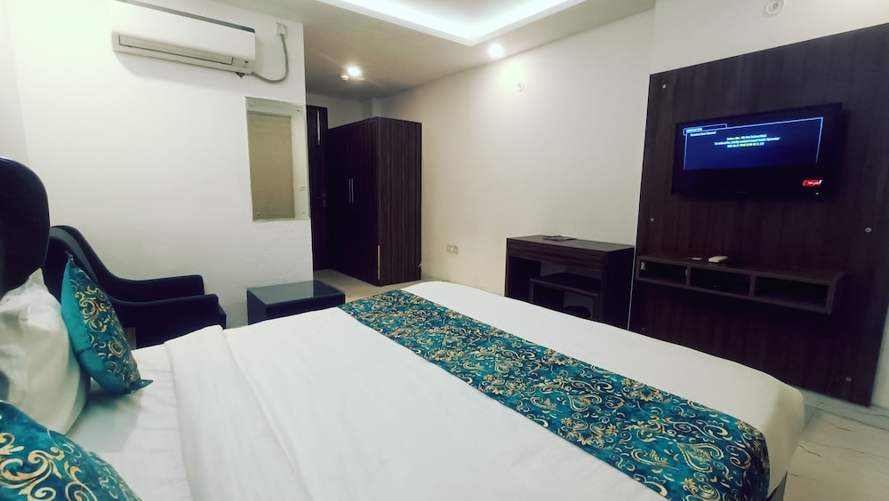 Oyo 10274 Hotel Aamara 36/61